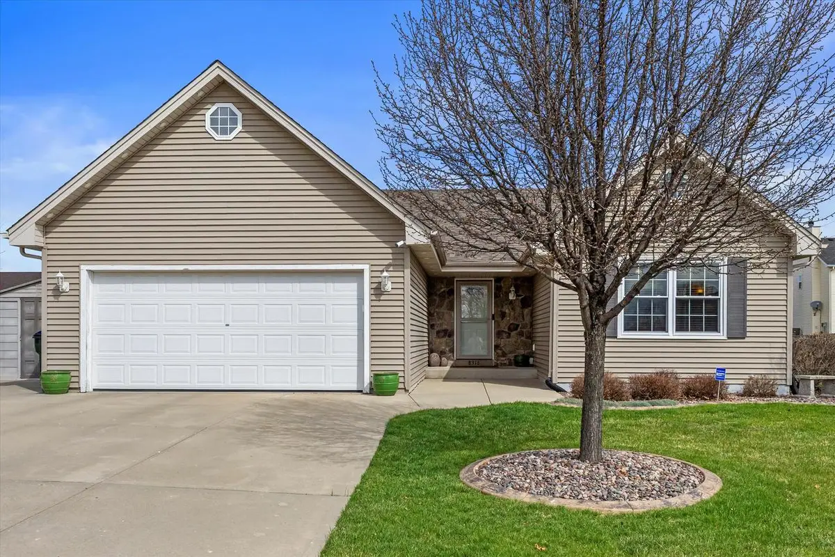 8316 Ivanhoe PLACE, Sturtevant, WI 53177 - #1