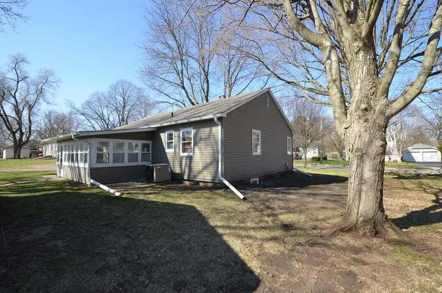 429 S Whiton STREET, Whitewater, WI 53190 - #3