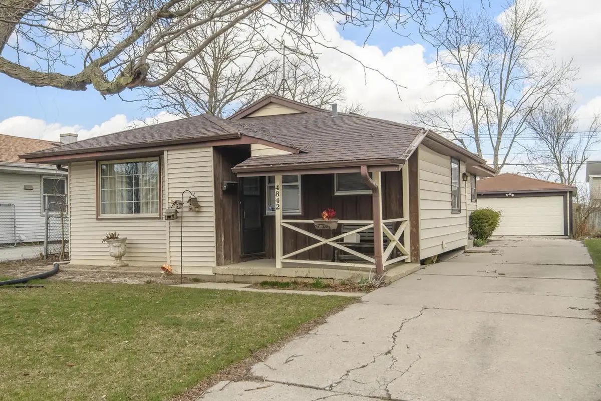 4842 N 104th STREET, Milwaukee, WI 53225 - #1