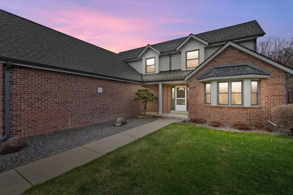 1511 Prairie LANE, Hubertus, WI 53033