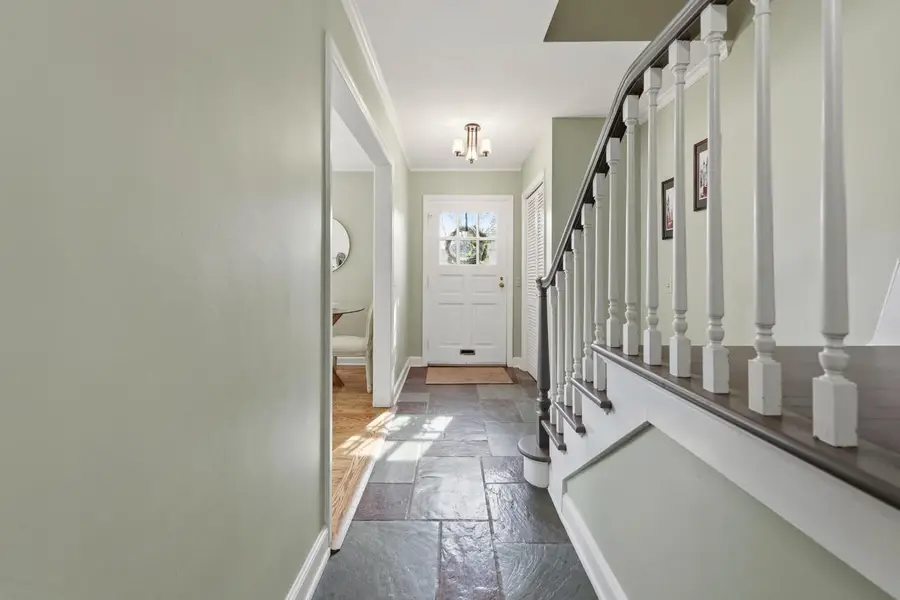 5347 Santa Monica BOULEVARD, Whitefish Bay, WI 53217 - #2