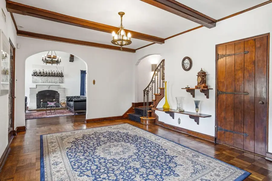 228 N Pinecrest STREET, Milwaukee, WI 53208 - #3