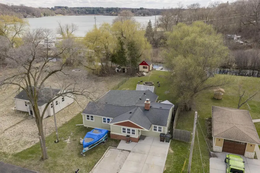 S103W30215 Lakeside DRIVE, Mukwonago, WI 53149 - #2