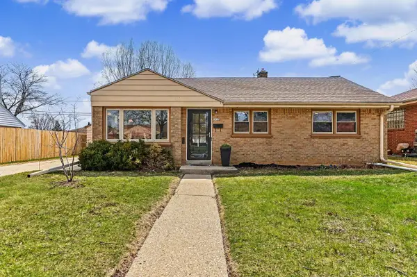 3923 E Iona TERRACE, Cudahy, WI 53110