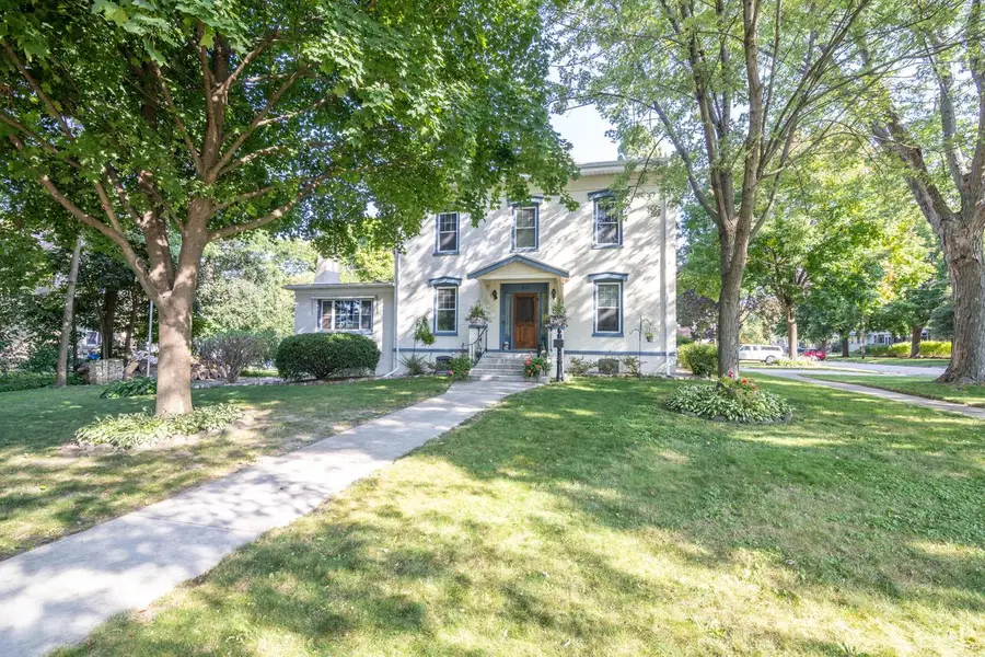 610 Clyman STREET, Watertown, WI 53094 - #2