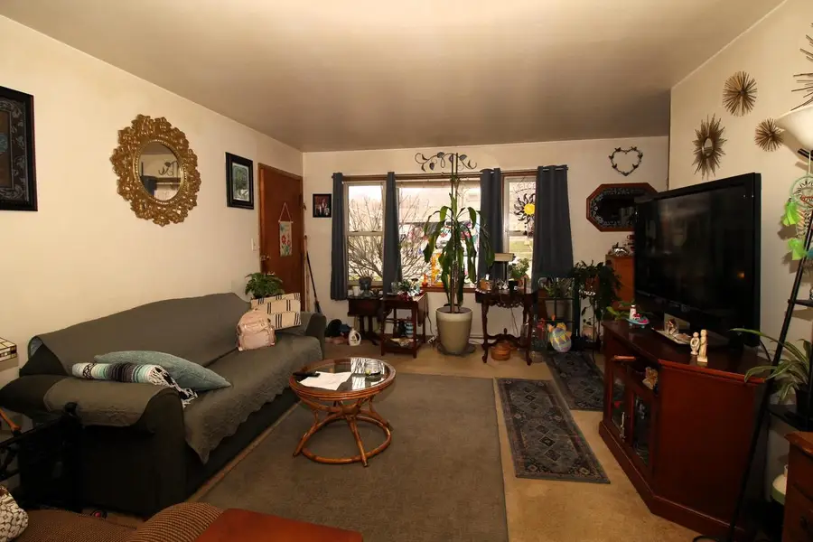 1211 S 5th AVENUE, West Bend, WI 53095 - #3