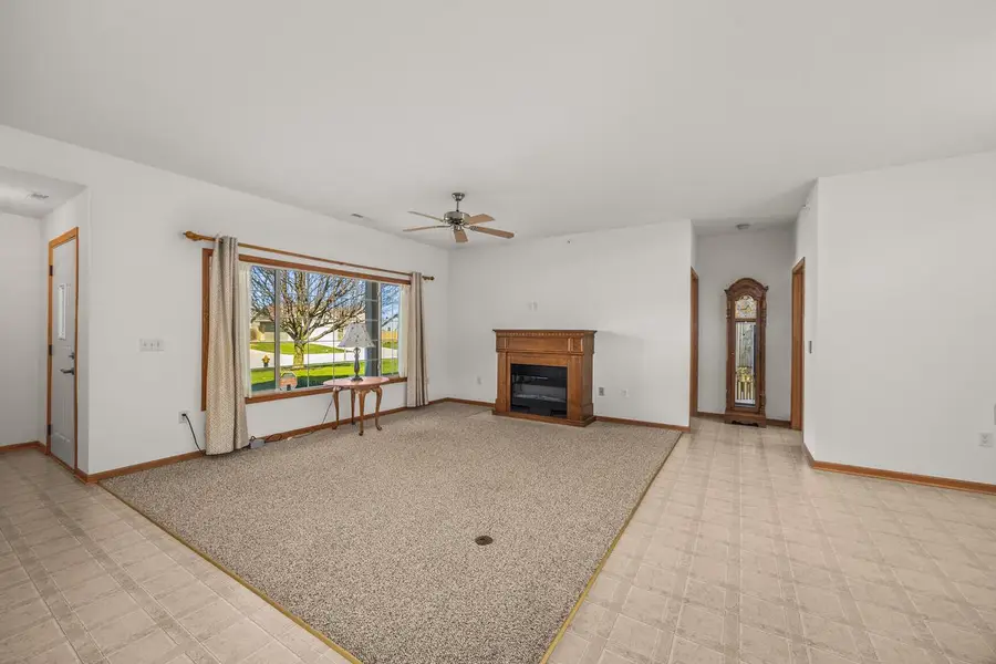 6615 Spring Hill DRIVE #53, Mount Pleasant, WI 53406 - #3