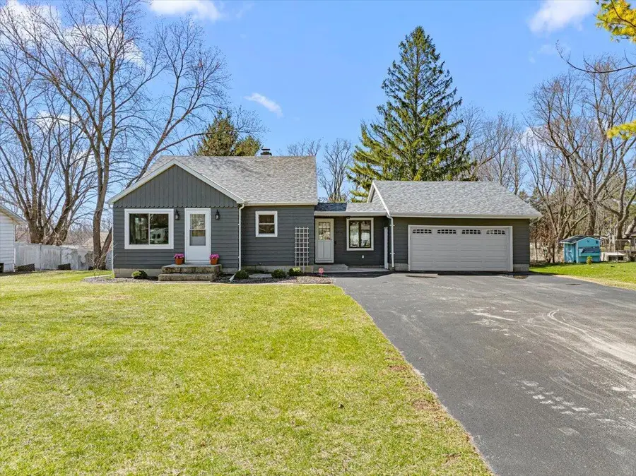 6741 Jansen DRIVE, West Bend, WI 53090 - #2