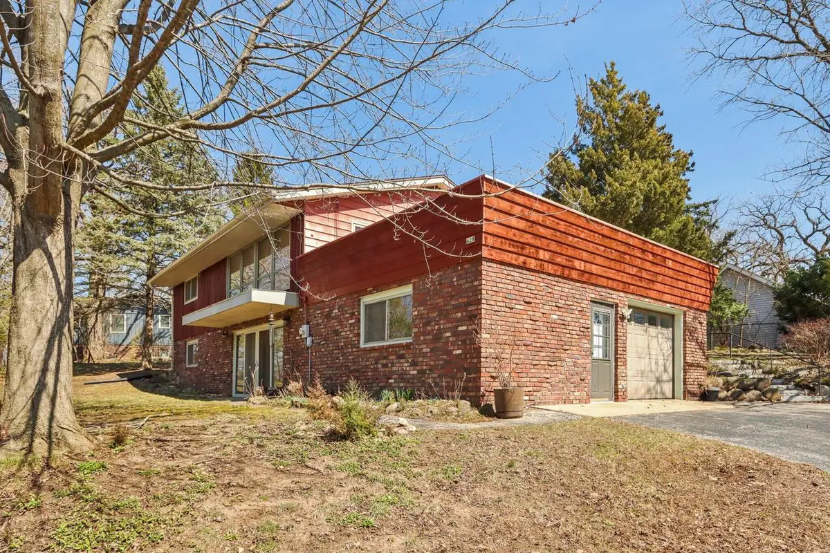 428 Ridge AVENUE, Burlington, WI 53105 - #1