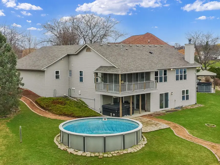 28679 Driftwood COURT, Waterford, WI 53185 - #2