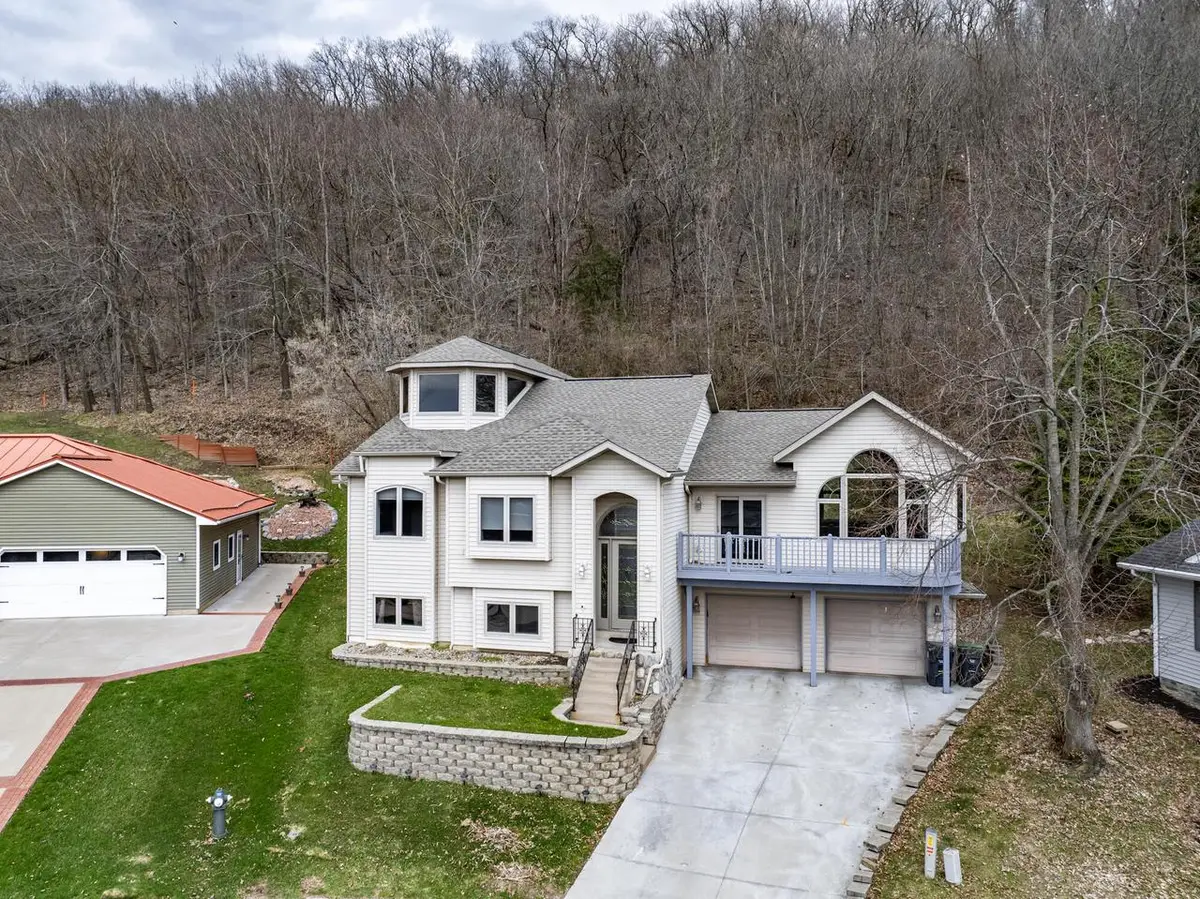 3630 Deerfield PLACE, La Crosse, WI 54601 - #1