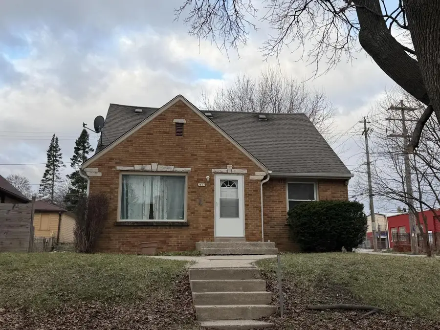 2657 N 52nd STREET, Milwaukee, WI 53210 - #2