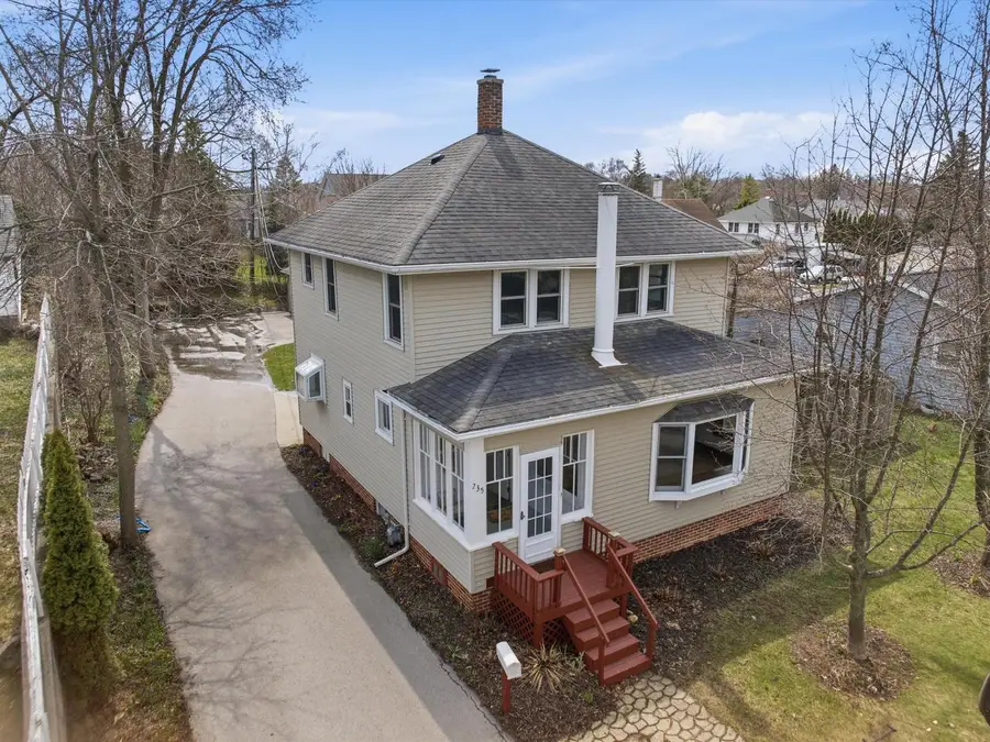 235 Monroe STREET, Sheboygan Falls, WI 53085 - #2