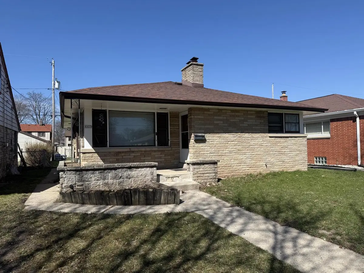 4925 65th STREET, Milwaukee, WI 53218 - #1