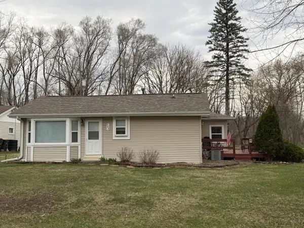 562 Gatewood DRIVE, Twin Lakes, WI 53181