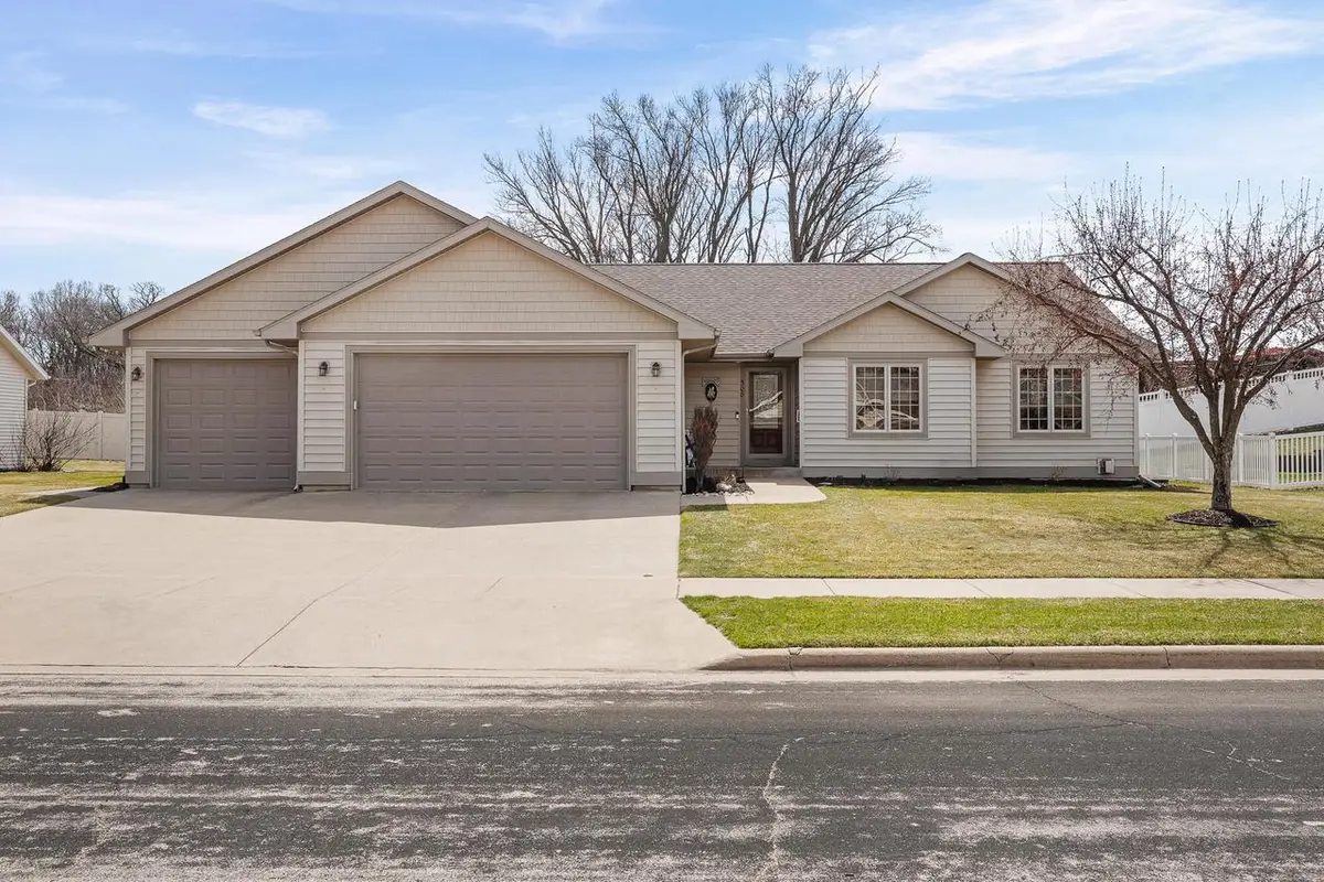 308 Grant STREET, Holmen, WI 54636 - #1