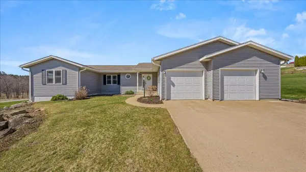 17614 Interland AVENUE, Tomah, WI 54660