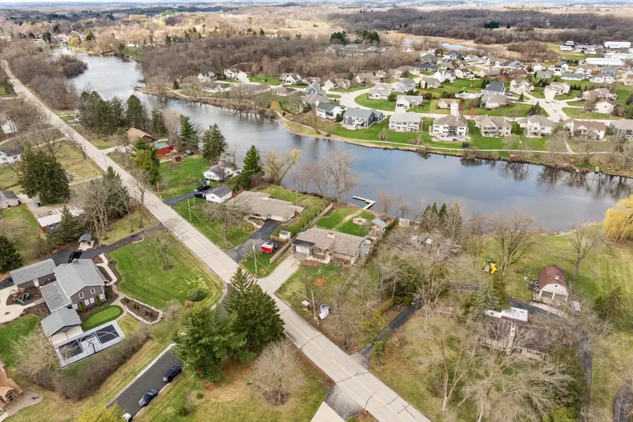 2530 N River ROAD, Waterford, WI 53185 - #3