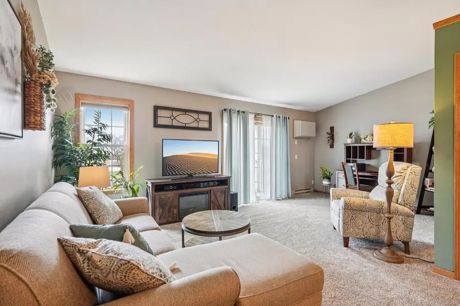 1421 Watercress CIRCLE, West Bend, WI 53095 - #3