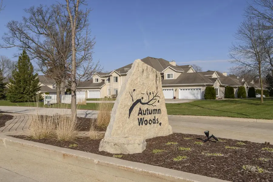 W397N5883 Autumn Woods DRIVE, Oconomowoc, WI 53066 - #3