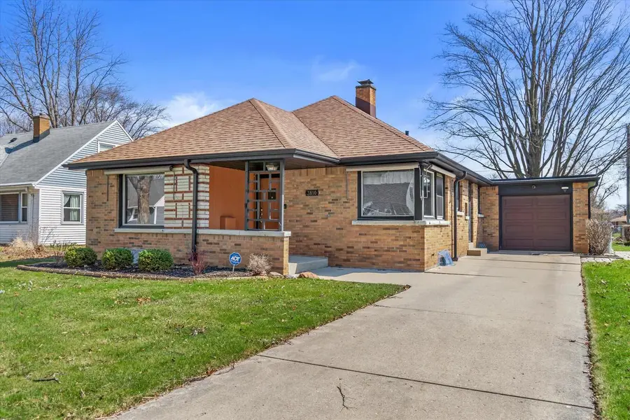 3810 N 86th STREET, Milwaukee, WI 53222 - #2