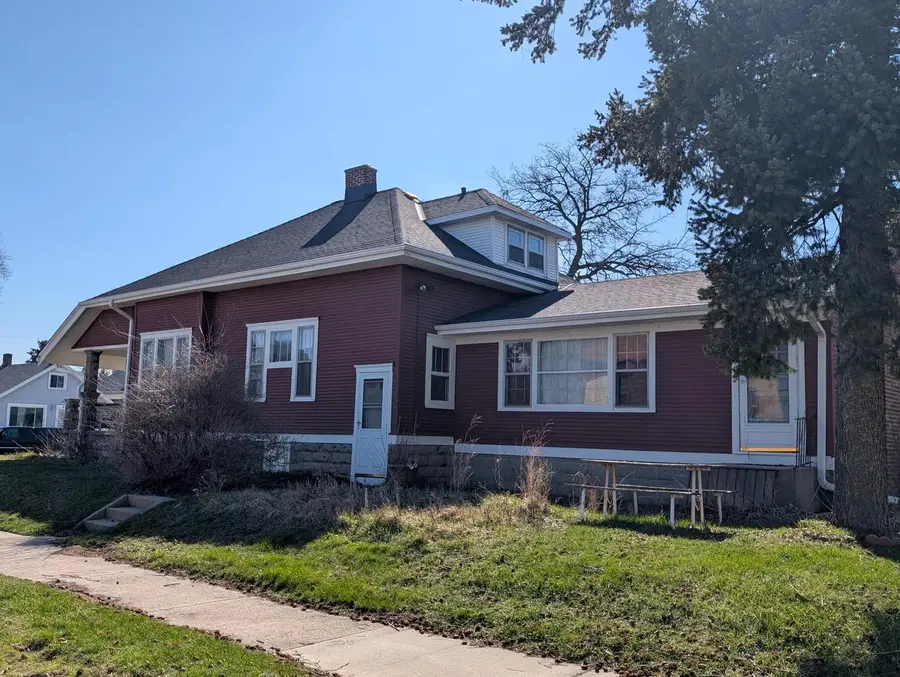 600 Marquette AVENUE, South Milwaukee, WI 53172 - #3