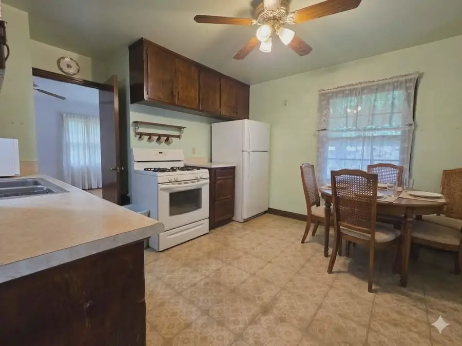 5269 N 57th STREET, Milwaukee, WI 53218 - #3