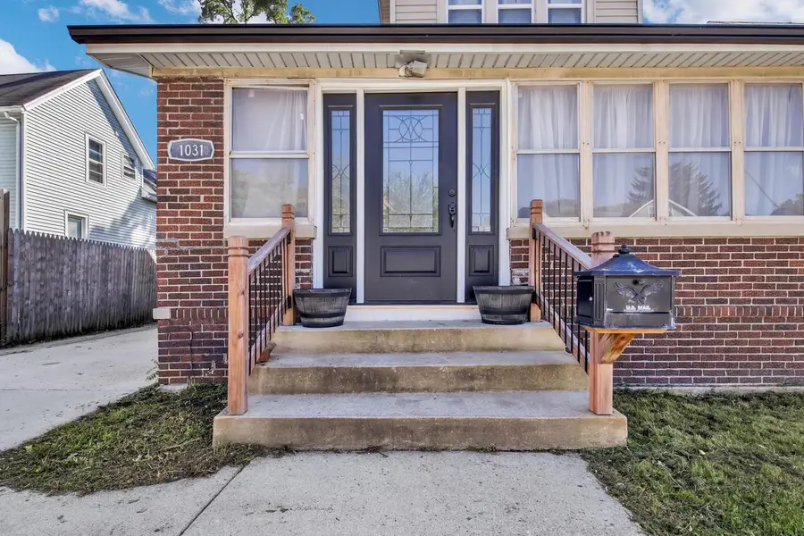 1031 W Washington STREET, West Bend, WI 53095 - #2