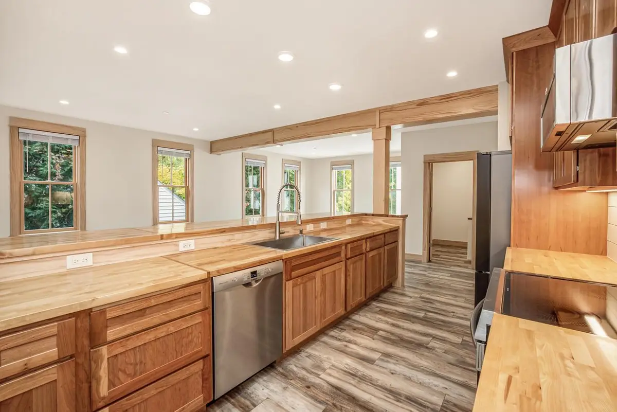 N52W6296-8 Mill STREET, Cedarburg, WI 53012 - #1