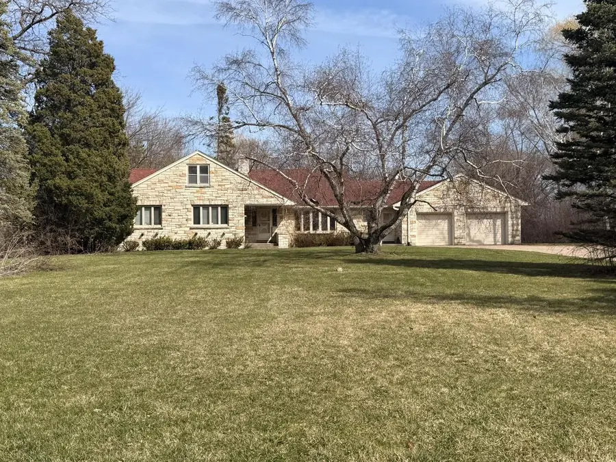 170 N Rolland ROAD, Brookfield, WI 53005 - #2