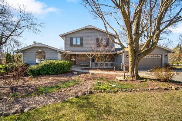 12375 W Holmes AVENUE, Greenfield, WI 53228