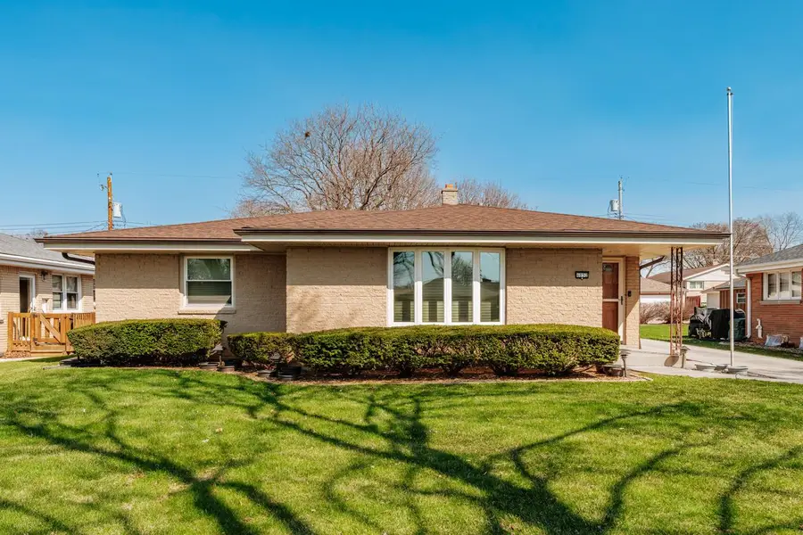 4052 N 89th STREET, Milwaukee, WI 53222 - #2