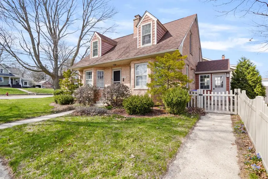 620 73rd STREET, Kenosha, WI 53143 - #2