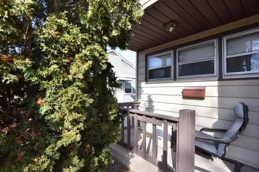 136 W Armour AVENUE #138, Milwaukee, WI 53207 - #3