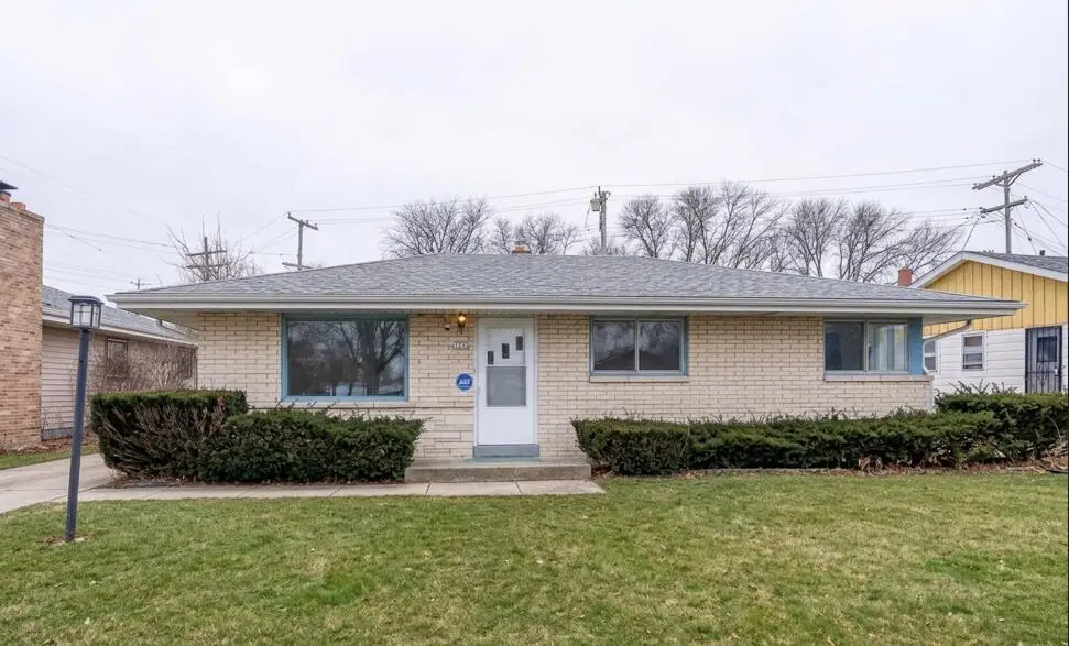 7629 W Thurston CIRCLE, Milwaukee, WI 53218 - #1