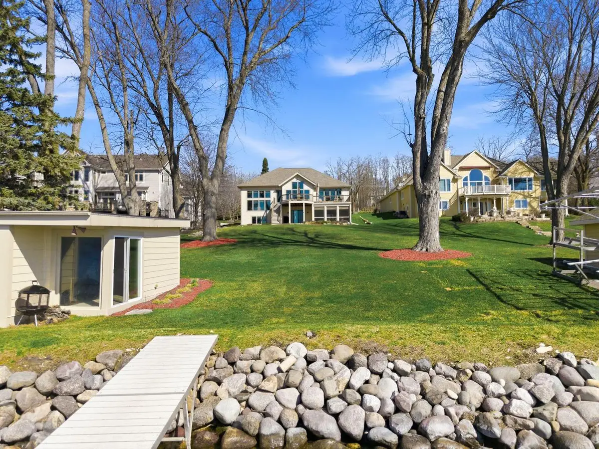 N26W30183 Maple AVENUE, Pewaukee, WI 53072 - #1