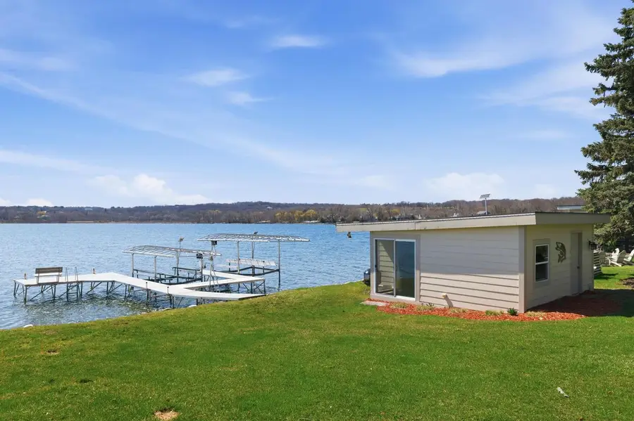 N26W30183 Maple AVENUE, Pewaukee, WI 53072 - #2