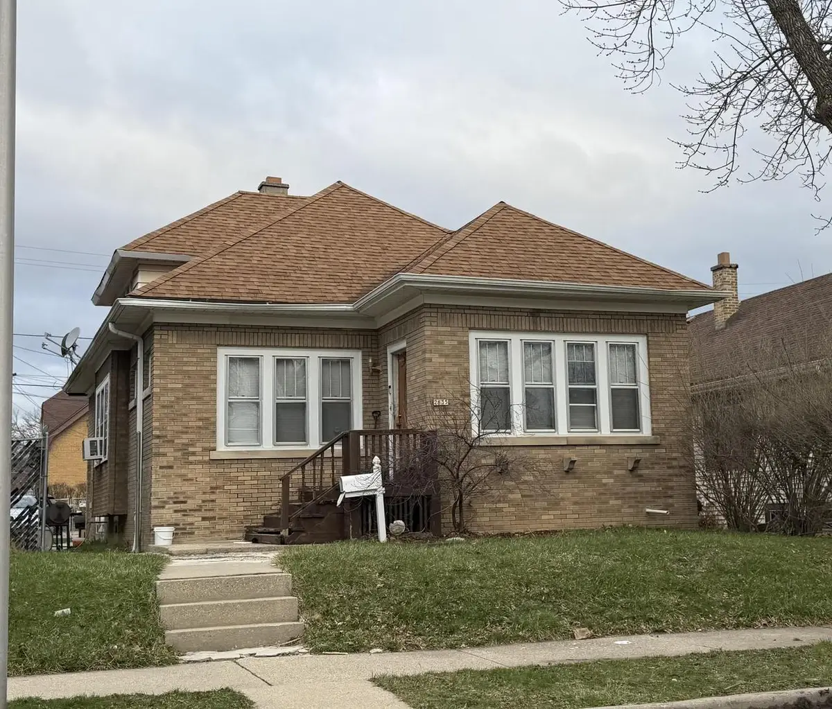 2835 N 54th STREET, Milwaukee, WI 53210 - #1