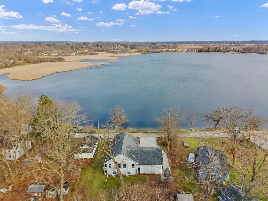 W1143 Lake DRIVE, Genoa City, WI 53128 - #2