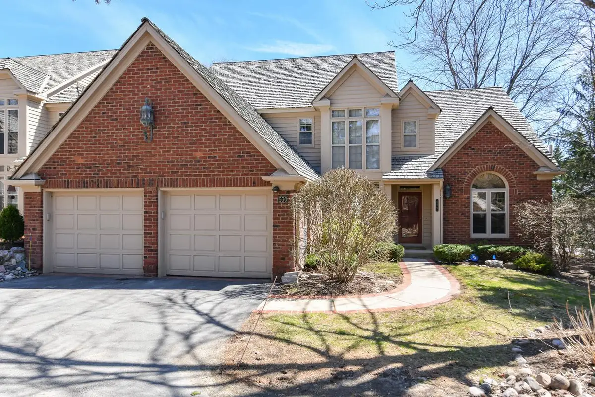 530 Park CIRCLE, Elm Grove, WI 53122 - #1