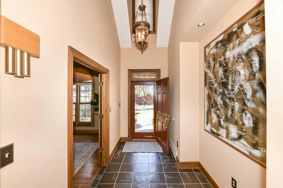 530 Park CIRCLE, Elm Grove, WI 53122 - #3