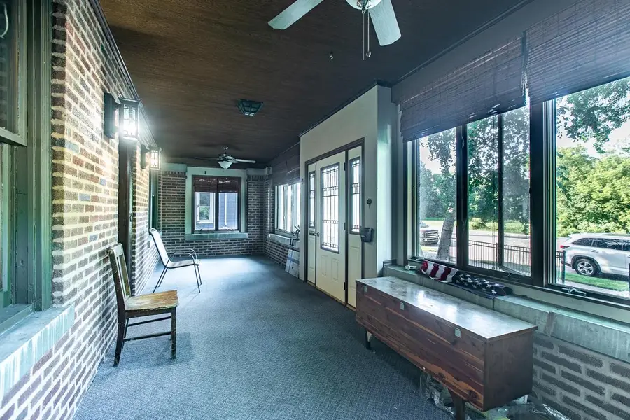 2915 Washington AVENUE, Racine, WI 53405 - #2