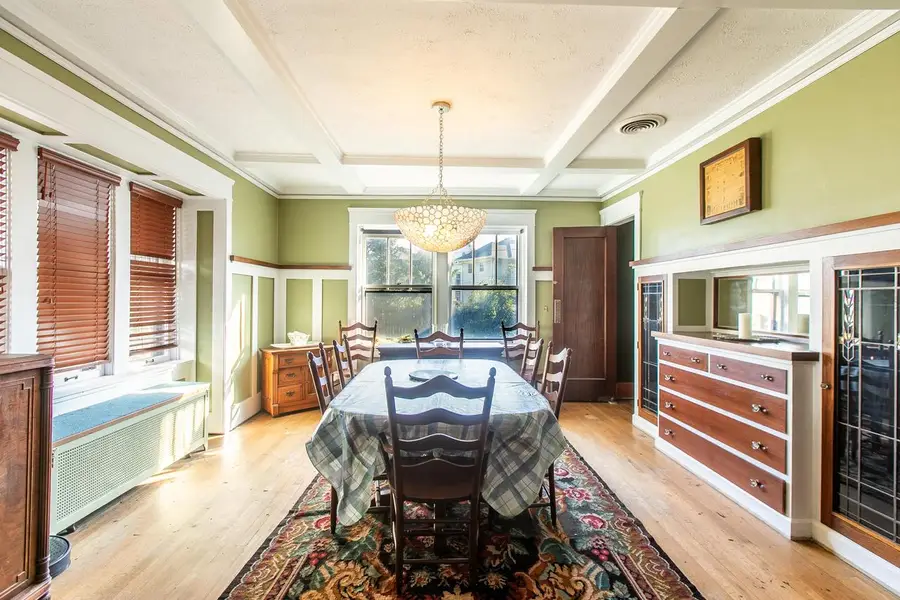 2915 Washington AVENUE, Racine, WI 53405 - #3