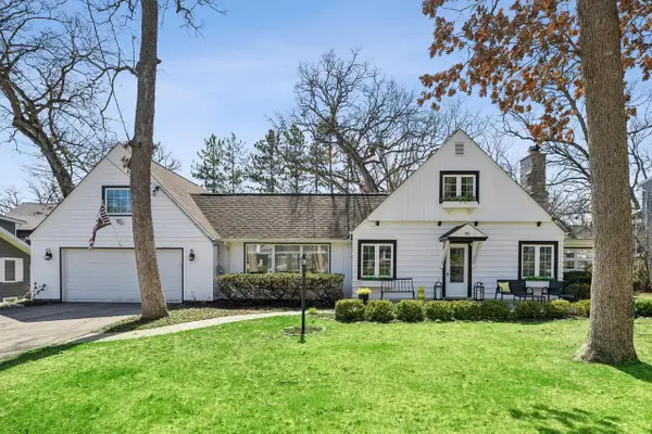 261 Waubun DRIVE, Fontana, WI 53125