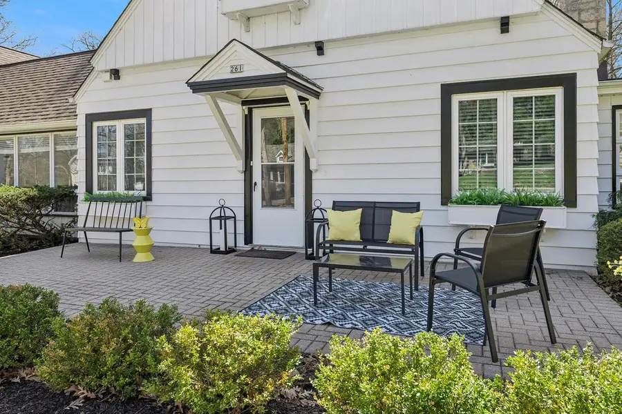 261 Waubun DRIVE, Fontana, WI 53125 - #2