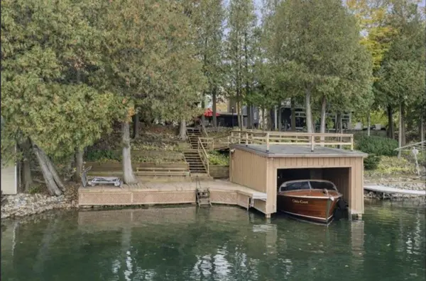 N7295 Ridge ROAD, Plymouth, WI 53073