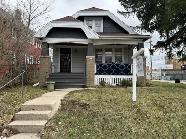 2724 N 53rd STREET, Milwaukee, WI 53210