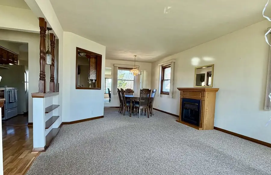3904 Wilshire DRIVE, Racine, WI 53402 - #2