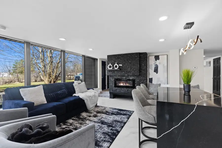 N69W13127 Harding DRIVE, Menomonee Falls, WI 53051 - #3