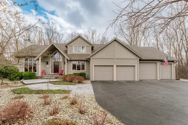18875 Black Forest DRIVE, Brookfield, WI 53045